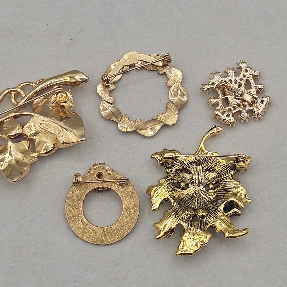 Rhinestone Brooch Lot Gold Tone Leaf Wreath Botanical 5pc Nature